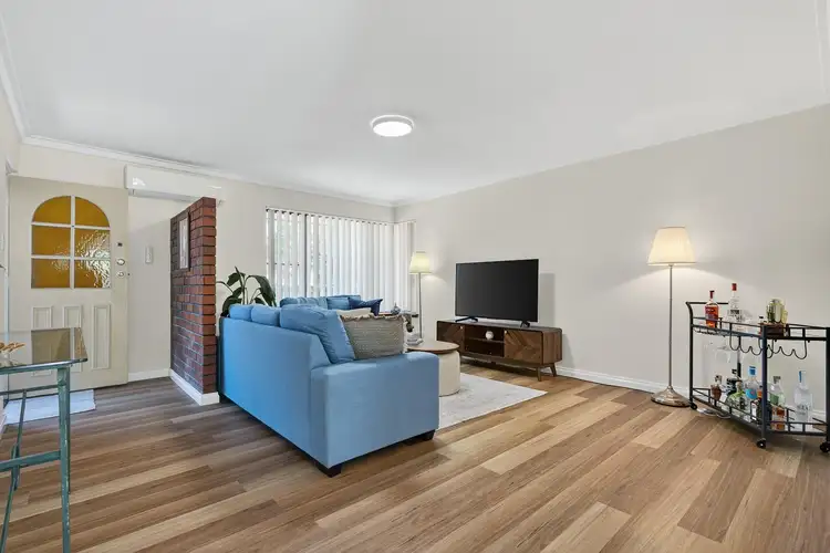 Second view of Homely unit listing, 2/6 Kitchener Road, Melville WA 6156