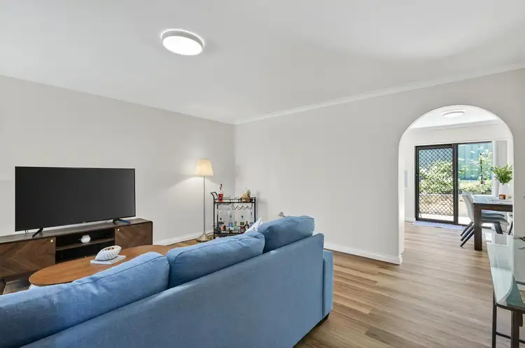 Fifth view of Homely unit listing, 2/6 Kitchener Road, Melville WA 6156