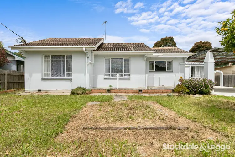 10 Jennifer Street, Morwell VIC 3840