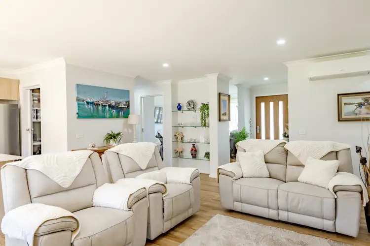 Sixth view of Homely house listing, 8 Kurrajong Crescent, Kalaru NSW 2550