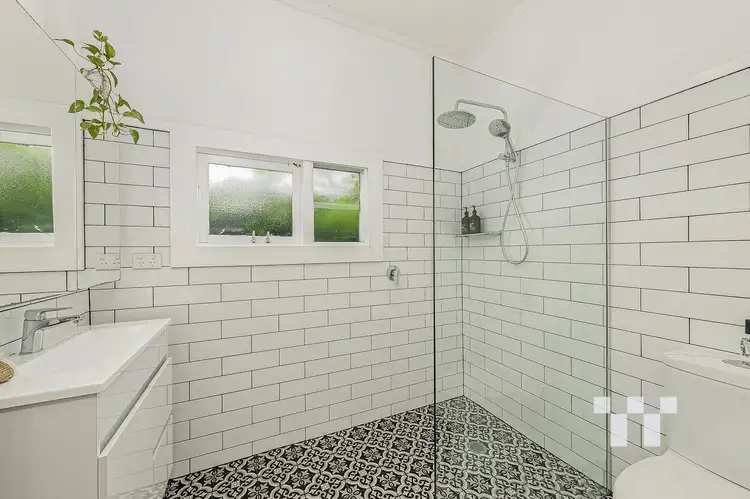 Fifth view of Homely house listing, 1/17 Ferndale Street, Tighes Hill NSW 2297