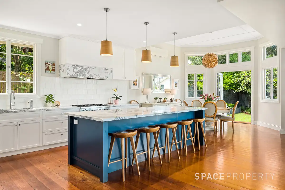 Main view of Homely house listing, 9 Royal Avenue, Spring Hill QLD 4000