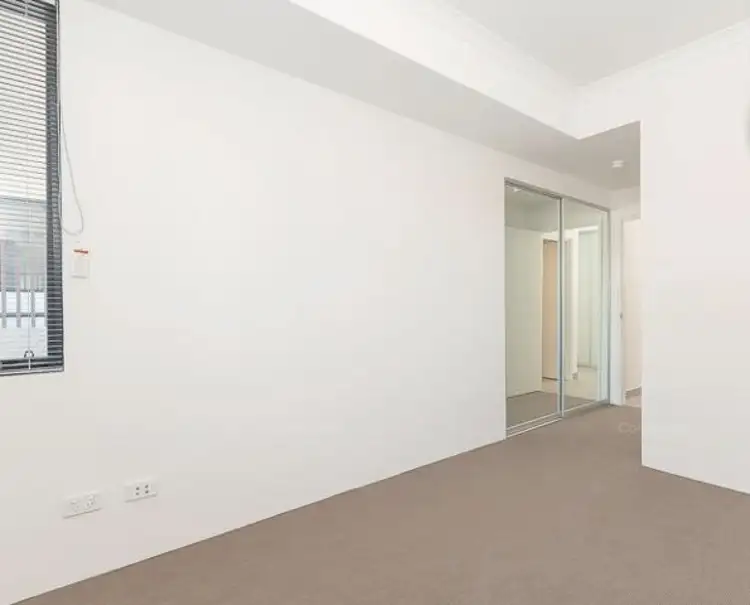 16/7 Juliet Road, Coolbellup WA 6163