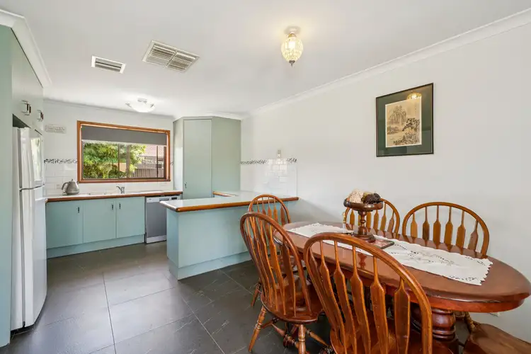 Fourth view of Homely house listing, 10 Kingston Court, Wangaratta VIC 3677