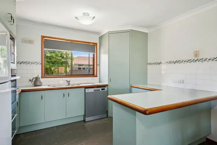 Fifth view of Homely house listing, 10 Kingston Court, Wangaratta VIC 3677