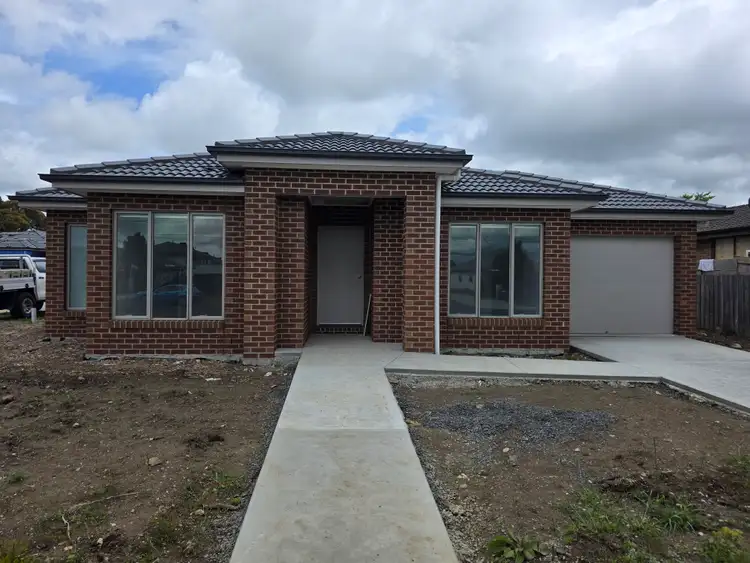 21 Forza Place, Sebastopol VIC 3356