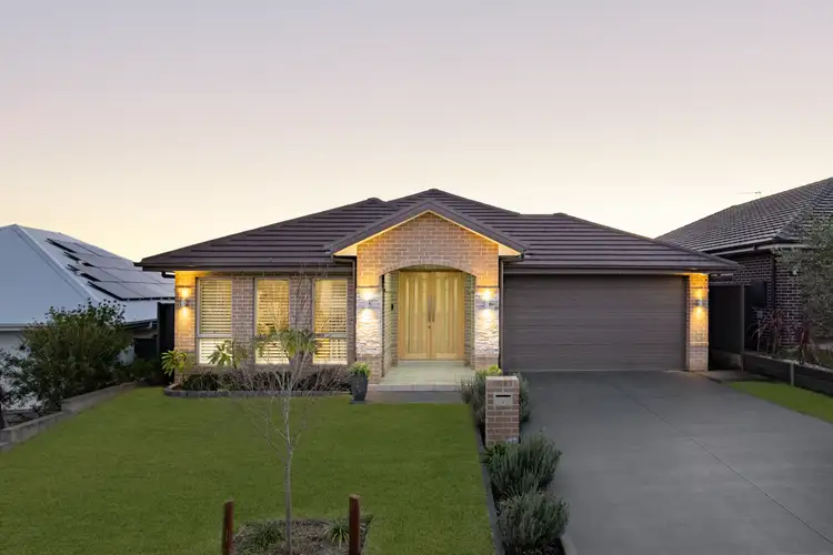 5 Wisteria Rise, Cobbitty NSW 2570