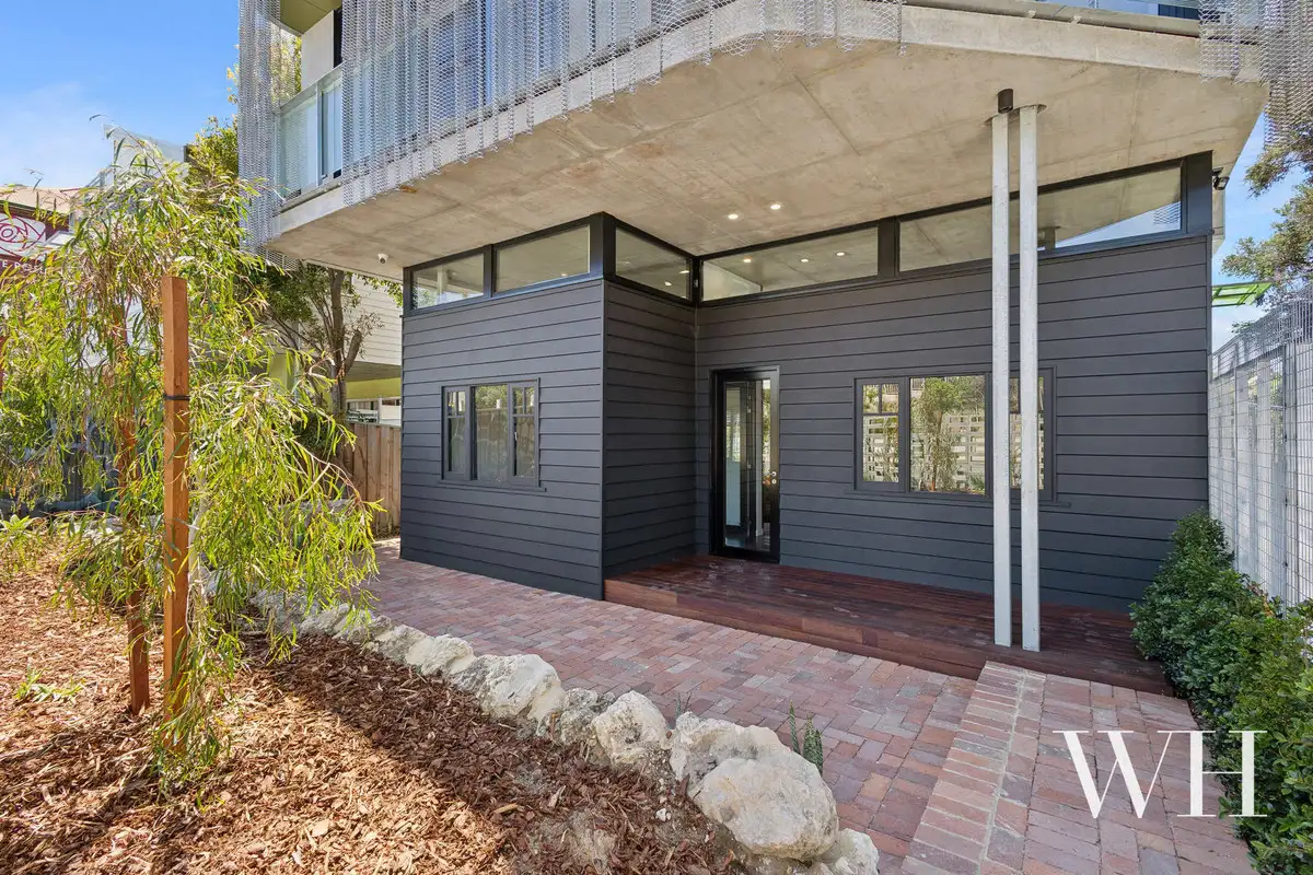 Main view of Homely apartment listing, 1/72 Stirling Highway, North Fremantle WA 6159