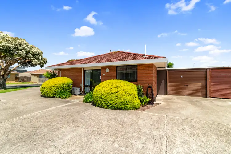 1/10-12 Glass Street, Sale VIC 3850