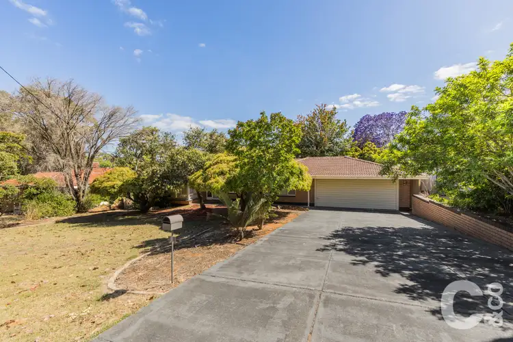 3 Prescott Place, Orelia WA 6167