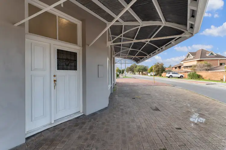 174A Peninsula Road, Maylands WA 6051