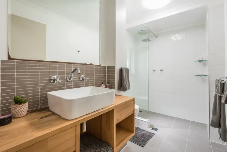 Fourth view of Homely house listing, 44 Turpentine Street, Wyoming NSW 2250