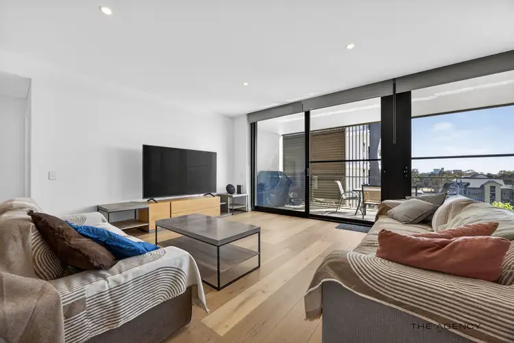 11/16 Marina Drive, Ascot WA 6104