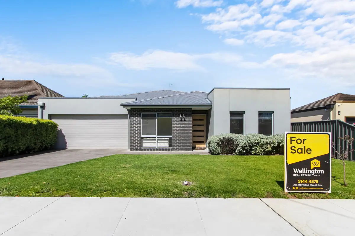 Main view of Homely townhouse listing, 10A Thomson Street, Sale VIC 3850