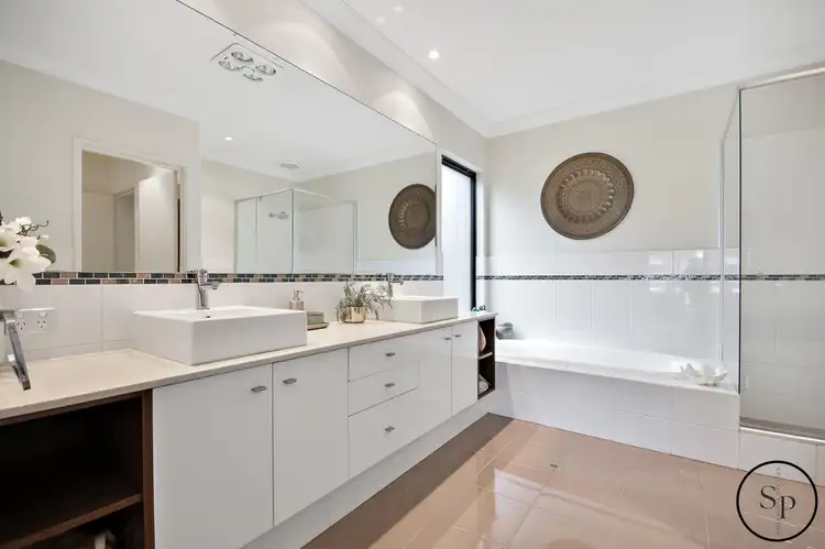 17 Santavea Mews, Halls Head WA 6210