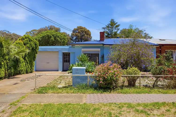 15 Chamberlain Street