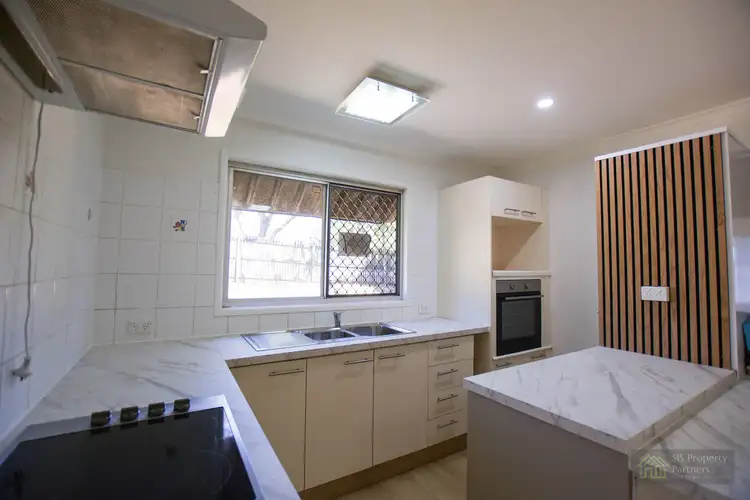 33 Narraport Cr, Beenleigh QLD 4207