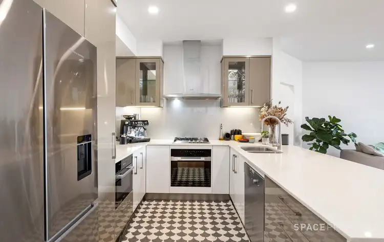 10/111-113 Elizabeth Street, Toowong QLD 4066