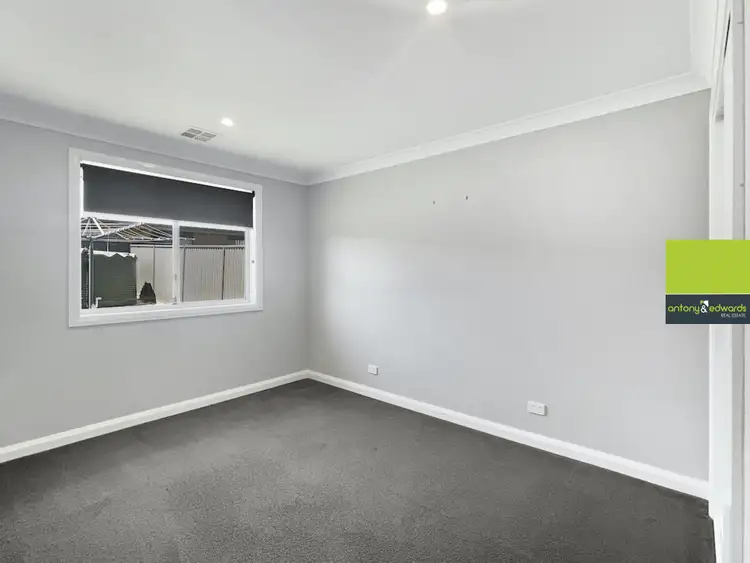 Fifth view of Homely house listing, 27 Mewburn Drive, Goulburn NSW 2580