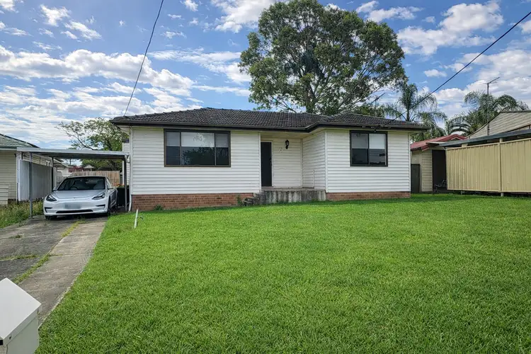 13 Small Street, Marayong NSW 2148