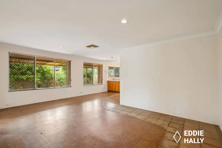 11 Tuart Place, Yangebup WA 6164