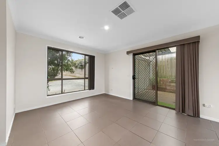 Fifth view of Homely unit listing, 2/30 Silver Gum Dve, Pakenham VIC 3810