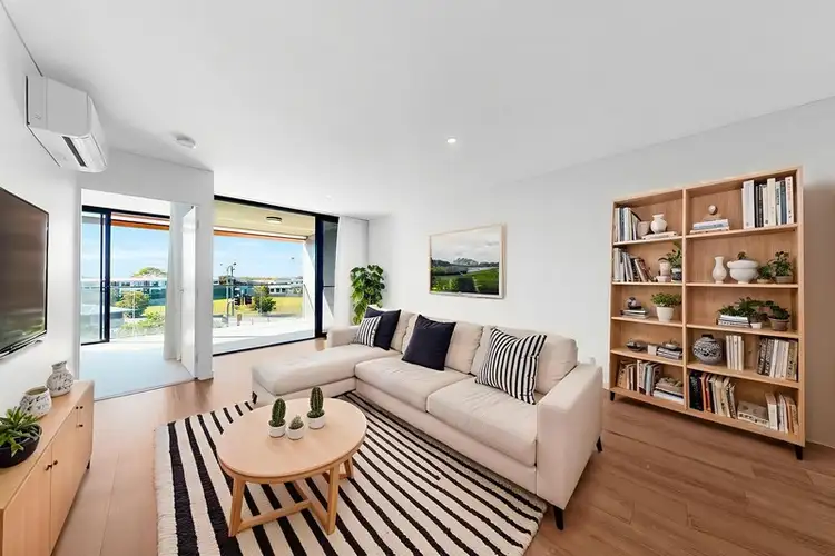 2207/1918 Creek Road, Cannon Hill QLD 4170