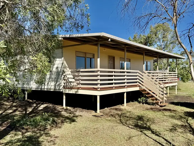 3 Pine Trees Road, Mount Marshall QLD 4362