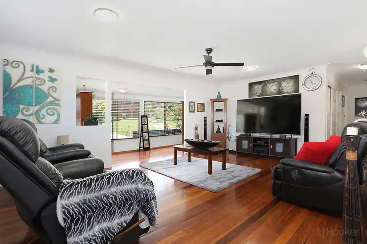 1 Jilpangi Crescent, Ashmore QLD 4214