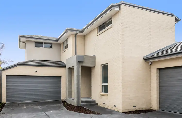 3/4 Joan Avenue, Dromana VIC 3936