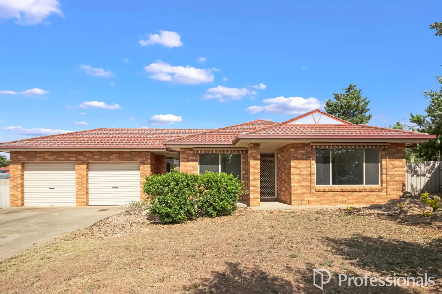 Main view of Homely house listing, 2 Chisholm Place, Lloyd NSW 2650