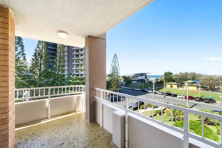 Third view of Homely unit listing, 16/4 Elizabeth Avenue, Broadbeach QLD 4218