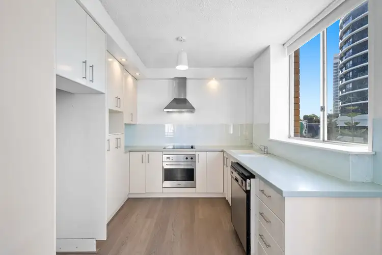 Fifth view of Homely unit listing, 16/4 Elizabeth Avenue, Broadbeach QLD 4218