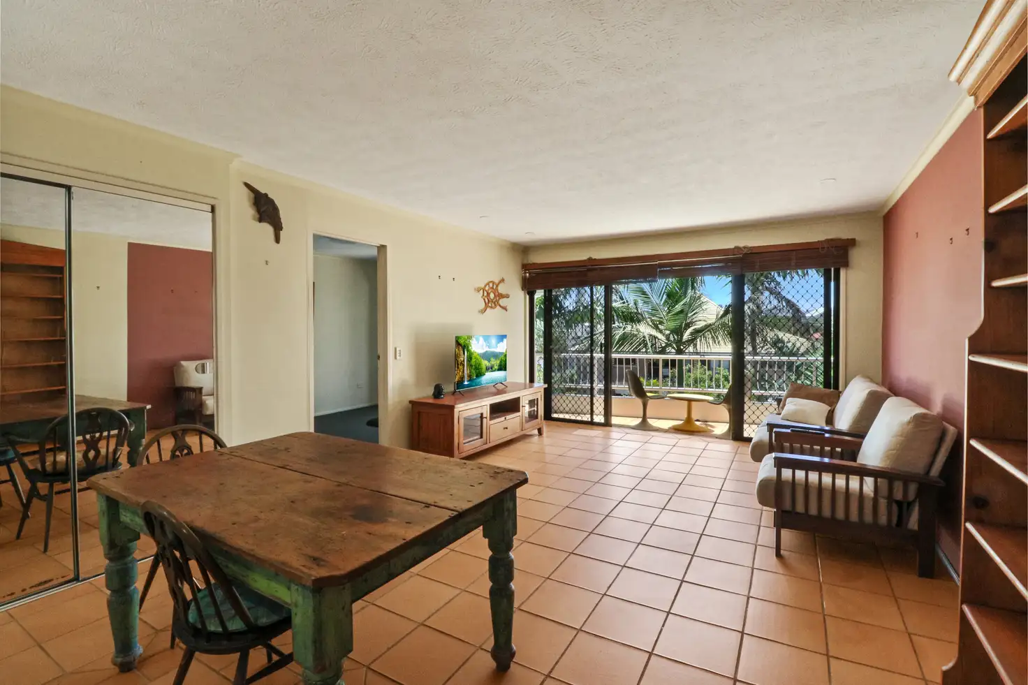 Main view of Homely unit listing, 7/123-125 seagull Avenue, Mermaid Beach QLD 4218