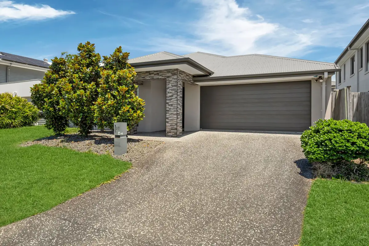 Main view of Homely house listing, 37 Amazon Circuit, Helensvale QLD 4212