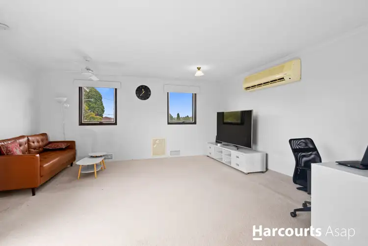 Fifth view of Homely house listing, 10 Inglebrae Court, Noble Park North VIC 3174