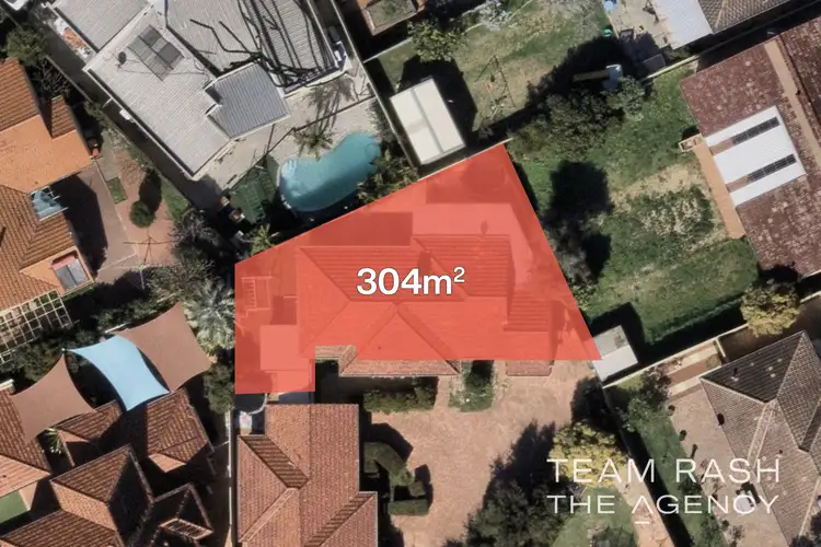 2/17 Lorikeet Court, Stirling WA 6021