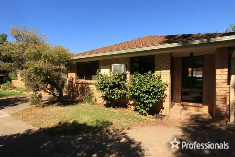 2/21 Lampe Avenue, Wagga Wagga NSW 2650