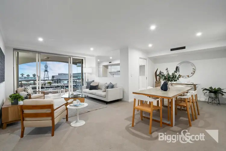 Third view of Homely apartment listing, 16/105 Beach Street, Port Melbourne VIC 3207