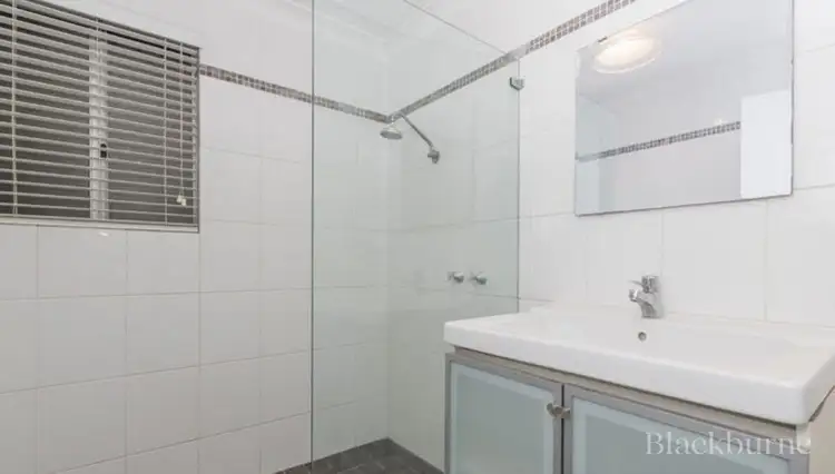 Fifth view of Homely unit listing, 1/24 Stewart Street, Scarborough WA 6019