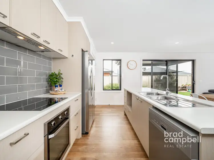 Sixth view of Homely house listing, 12 Dutton Way, Kialla VIC 3631