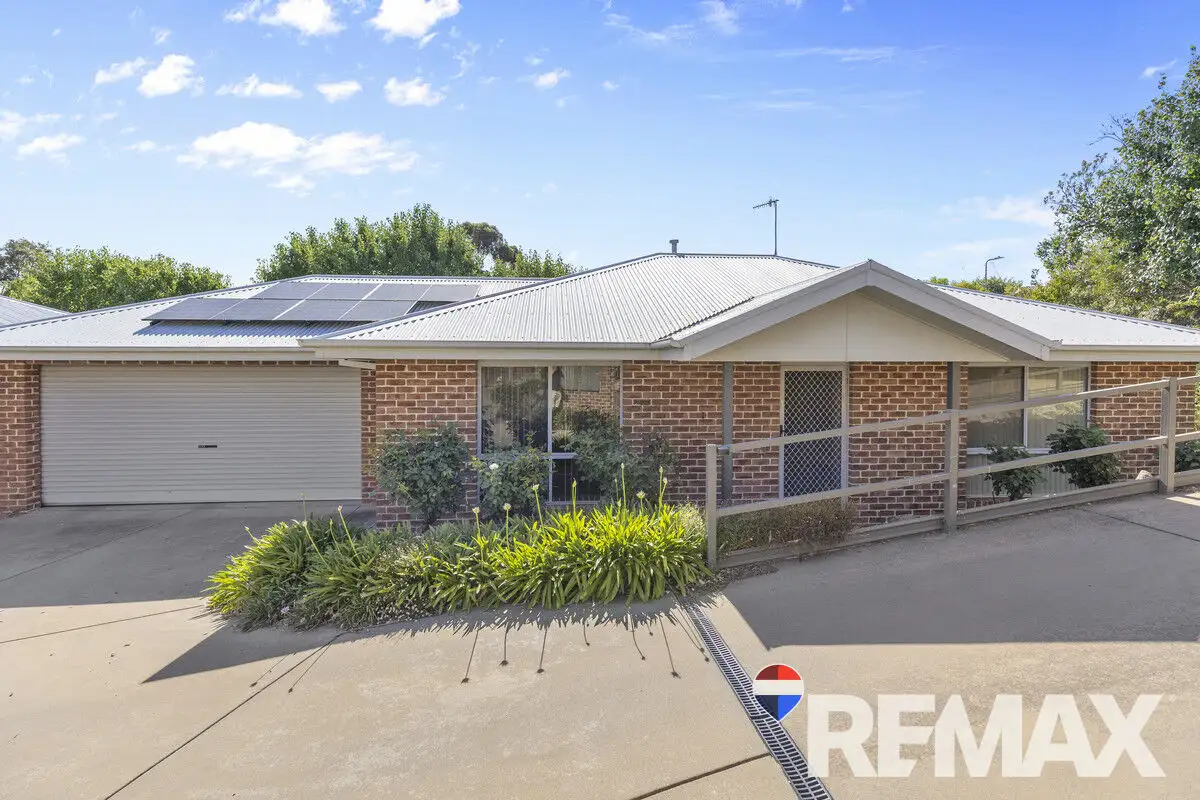 Main view of Homely house listing, 1/6 Banksia Place, Junee NSW 2663