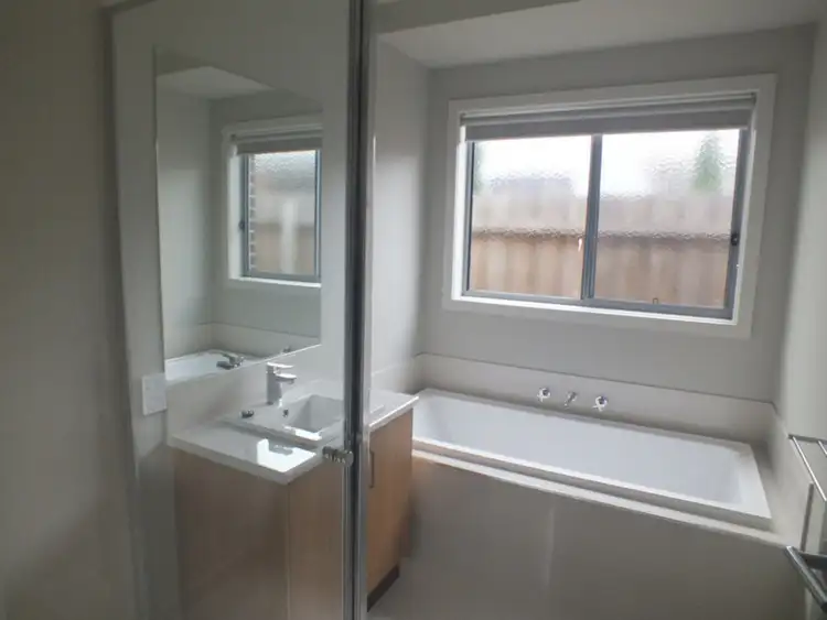 Fifth view of Homely house listing, 28 Grammar Drive, Traralgon VIC 3844