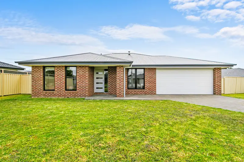 Main view of Homely house listing, 26 Chris Crescent, Traralgon VIC 3844