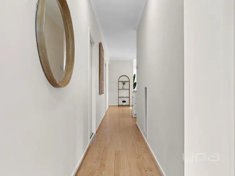 Second view of Homely house listing, 8 Mahatma Road, Werribee VIC 3030