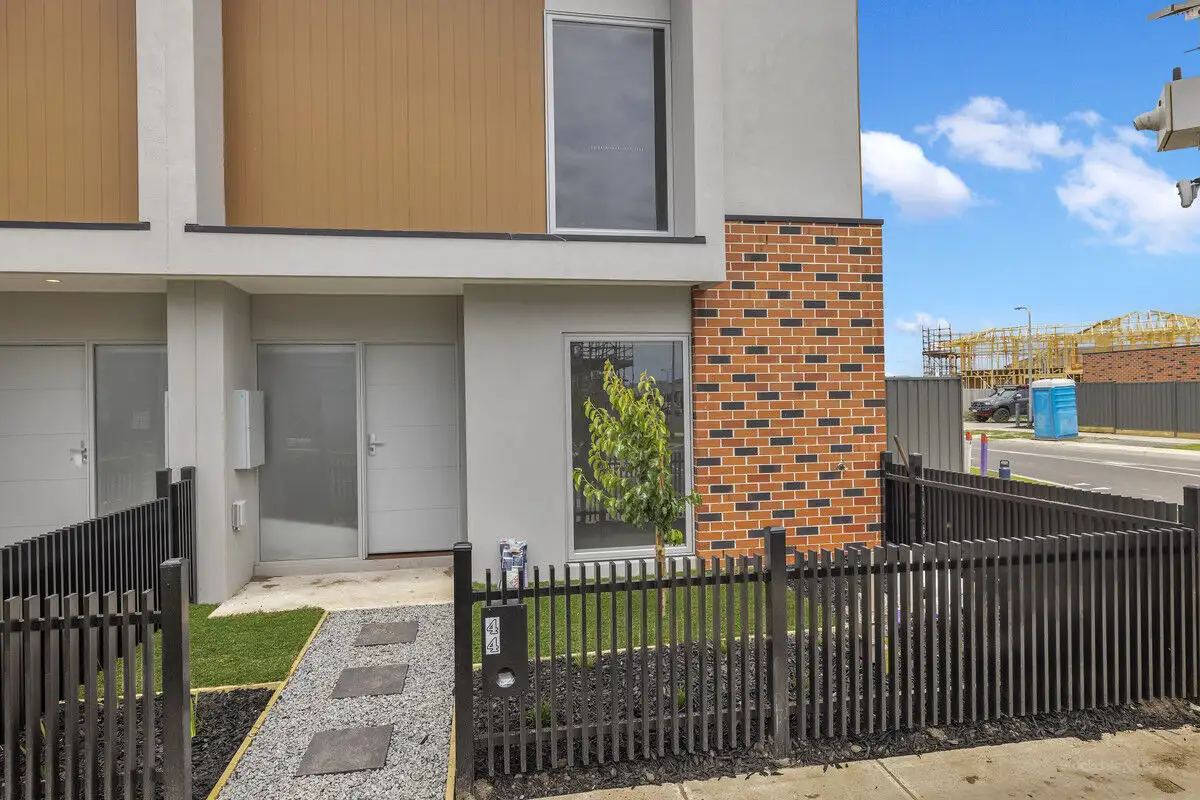 Main view of Homely townhouse listing, 44 Kamet Street, Clyde VIC 3978