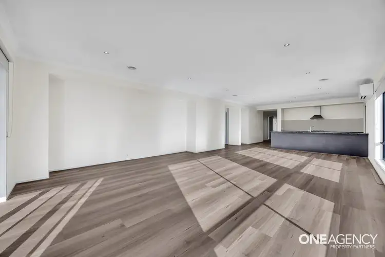 Fourth view of Homely house listing, 9 Solero Parade, Sanctuary Lakes VIC 3030