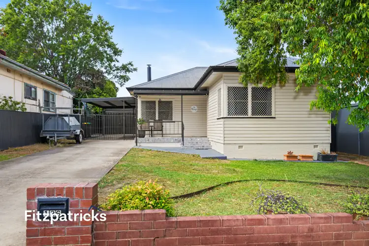 136 Fernleigh Road, Mount Austin NSW 2650