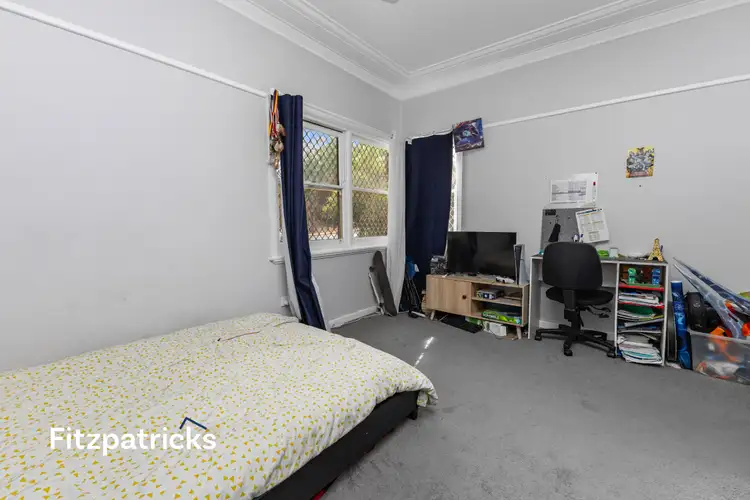 Fifth view of Homely house listing, 136 Fernleigh Road, Mount Austin NSW 2650