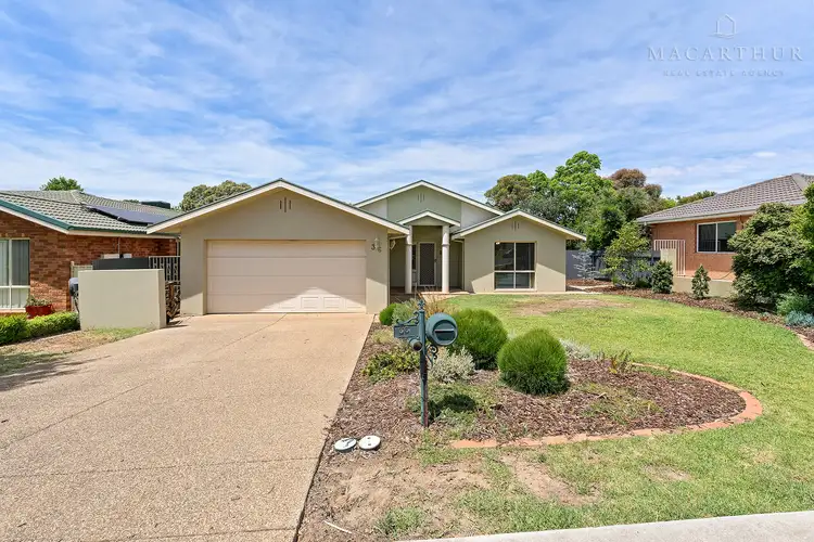 36 Fay Avenue, Kooringal NSW 2650